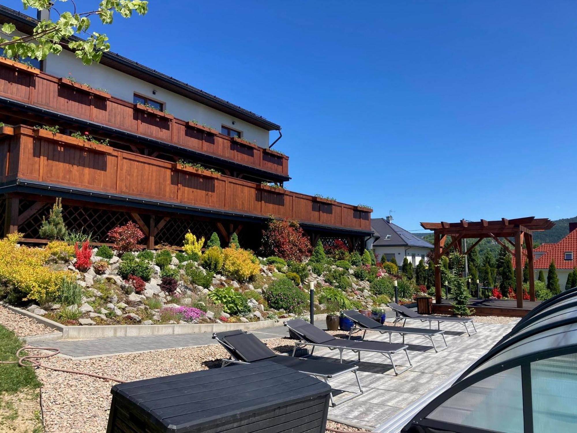 Apartamenty Black Lion Pcim Екстер'єр фото