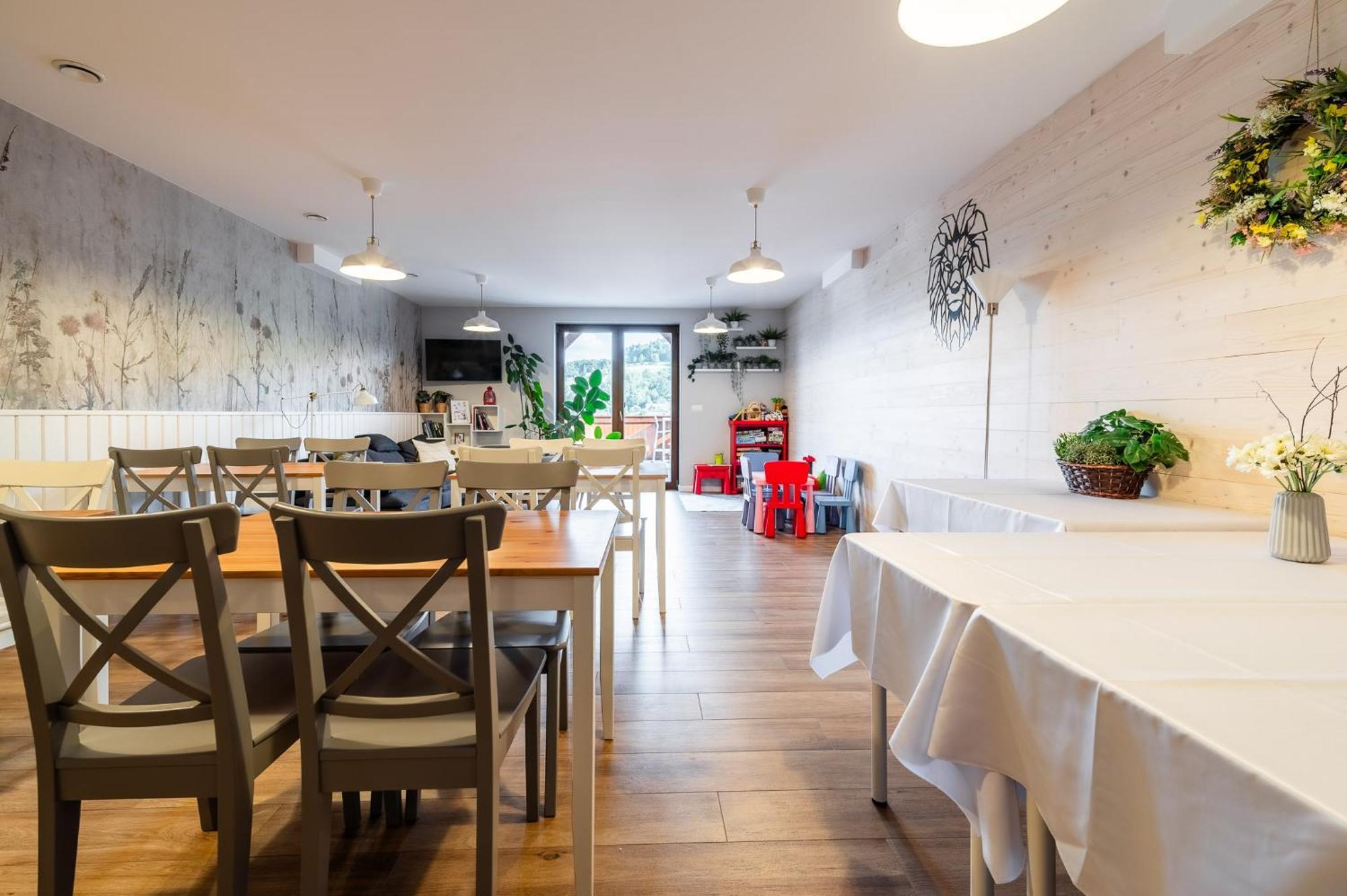 Apartamenty Black Lion Pcim Екстер'єр фото